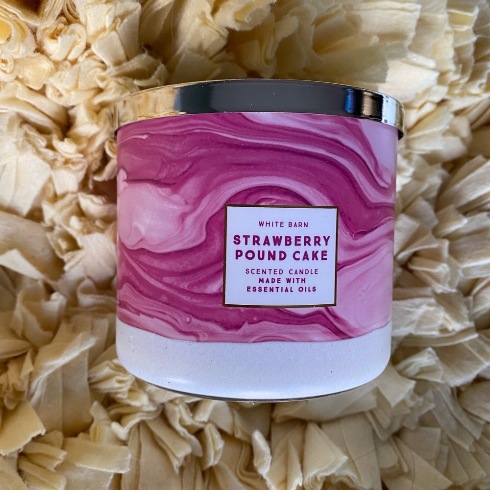 BATH AND BODY WORKS
